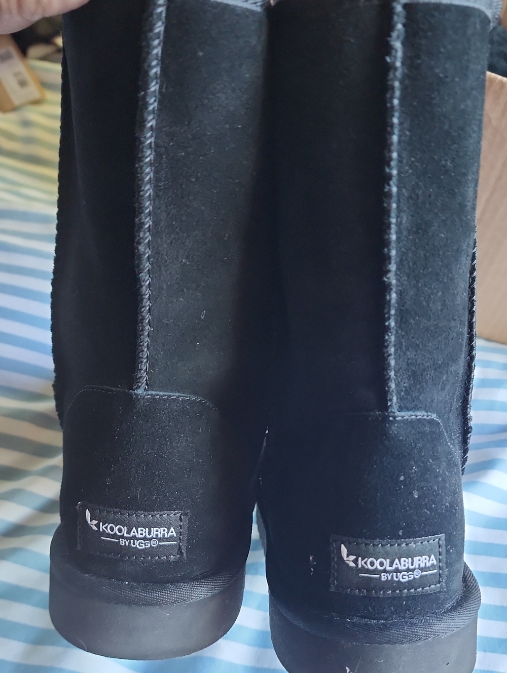 Koolaburra Black BOOTS. Gently Used.